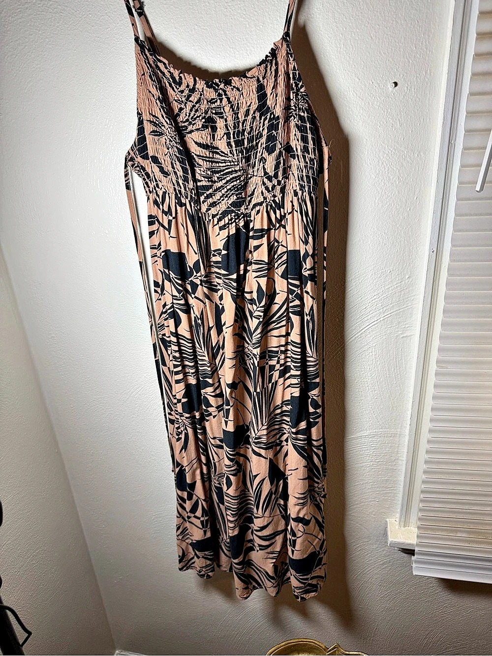 Wild Fable Tropical Leaf Smocked Maxi Dress Brown & Black Large